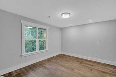 Home For Sale in Spartanburg, South Carolina