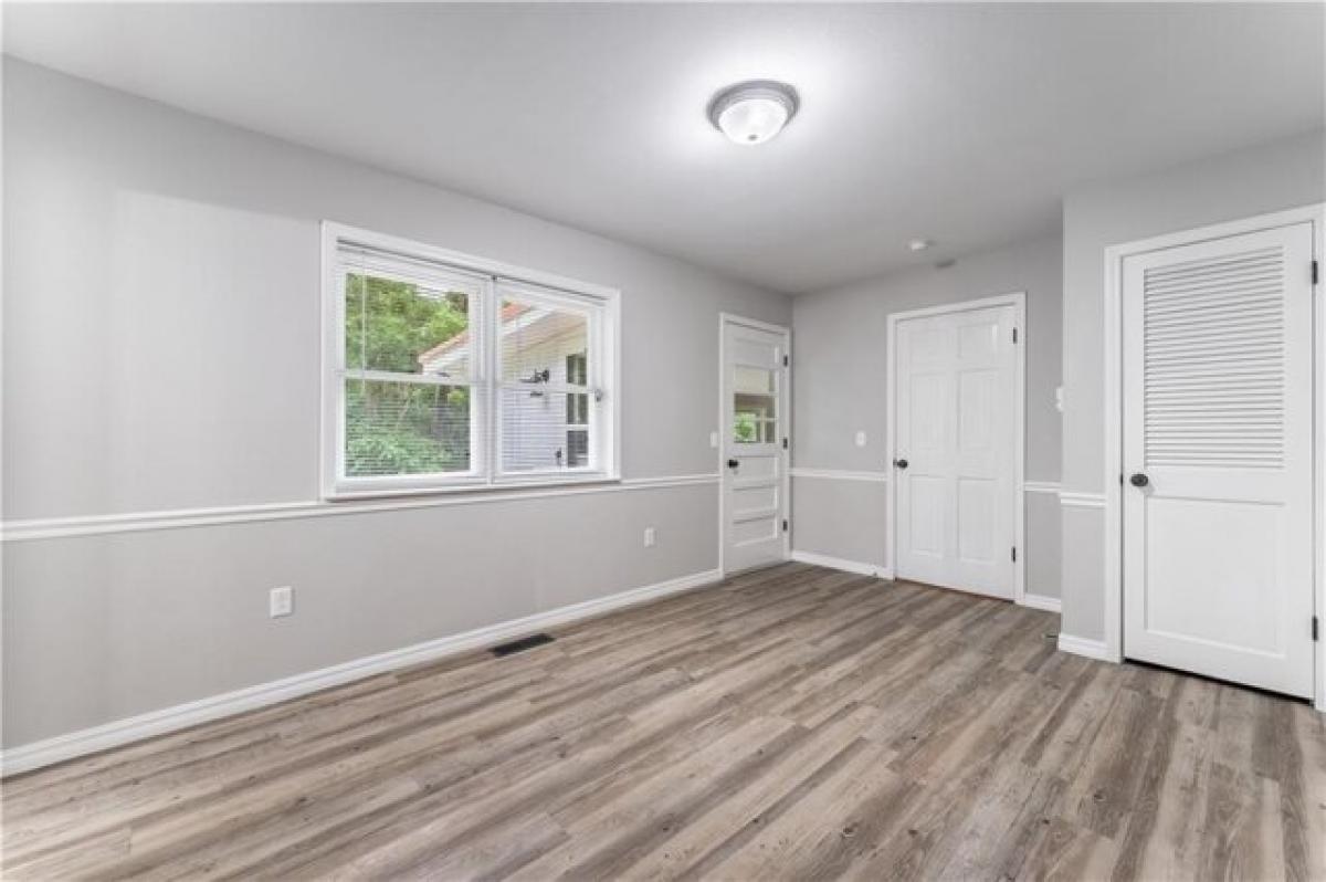 Picture of Home For Sale in Rogers, Arkansas, United States