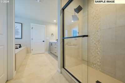 Home For Sale in Ridgefield, Washington