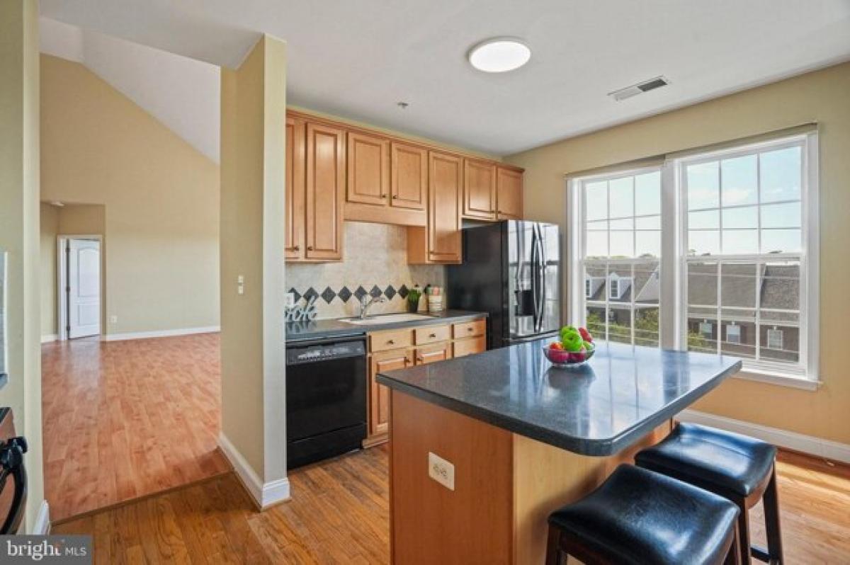 Picture of Home For Sale in Rockville, Maryland, United States