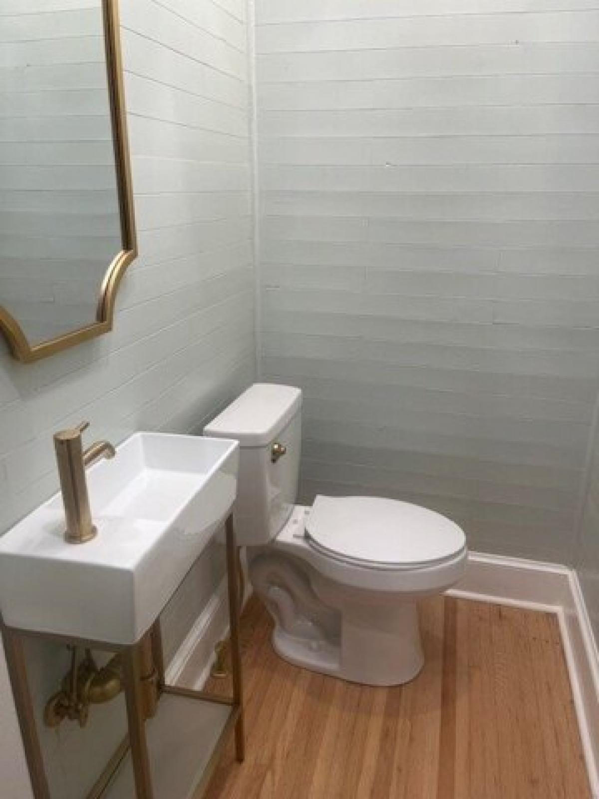 Picture of Home For Sale in Greenwood, South Carolina, United States