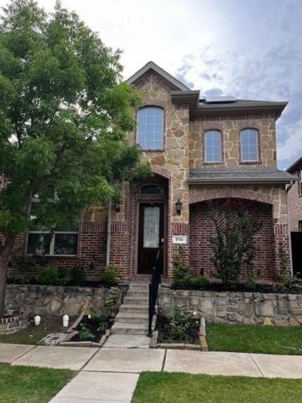 Picture of Home For Sale in Irving, Texas, United States