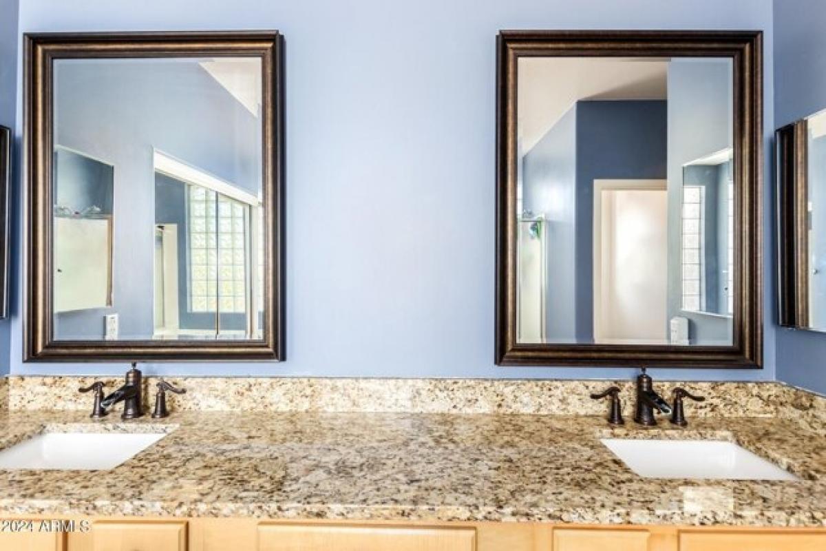 Picture of Home For Sale in Anthem, Arizona, United States