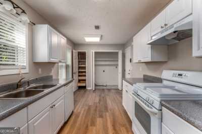 Home For Sale in Woodstock, Georgia