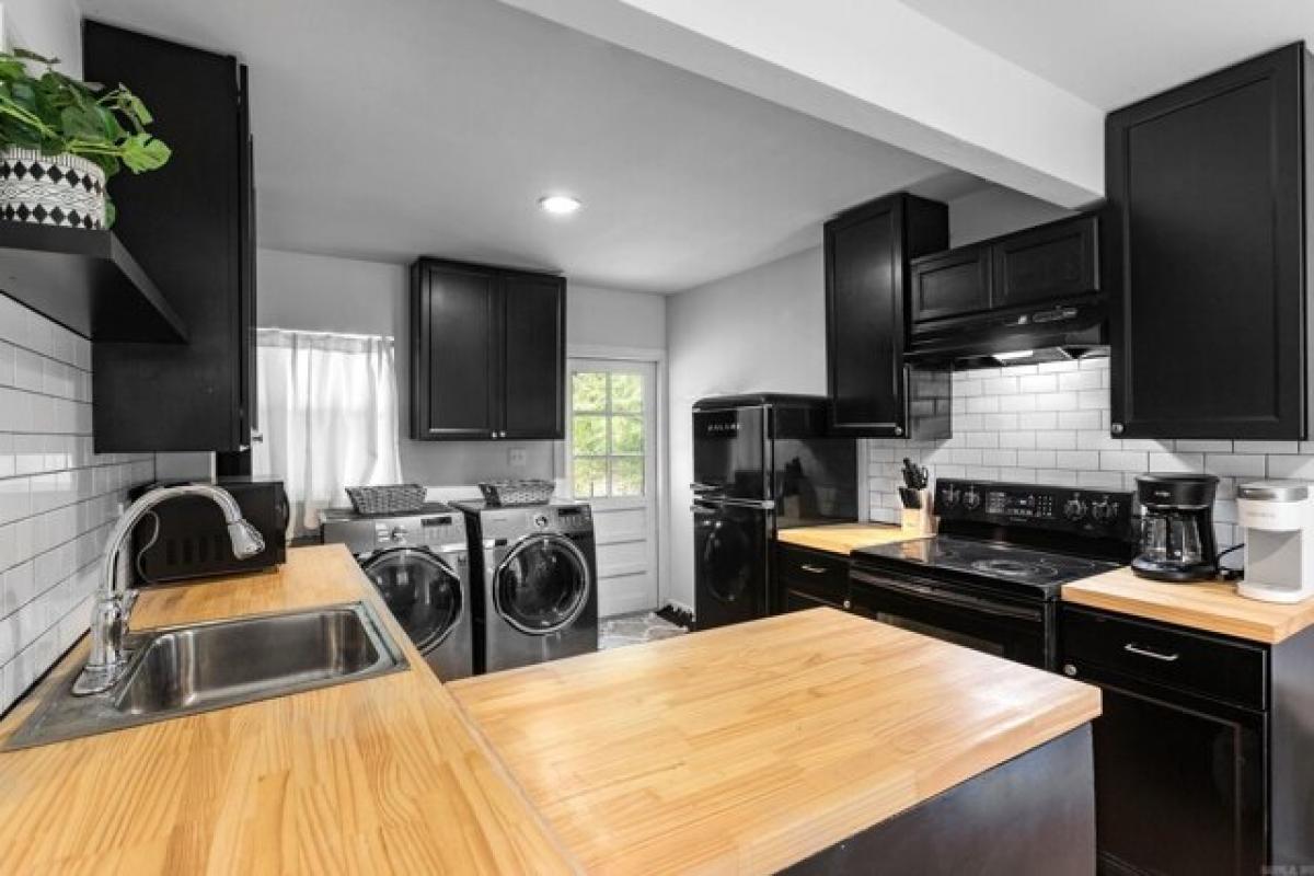 Picture of Home For Sale in Jacksonville, Arkansas, United States