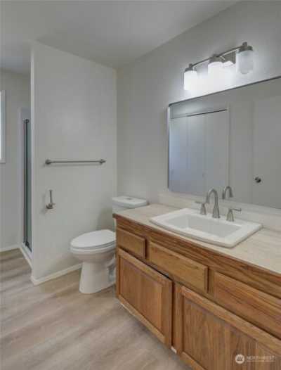 Home For Sale in Ocean Shores, Washington