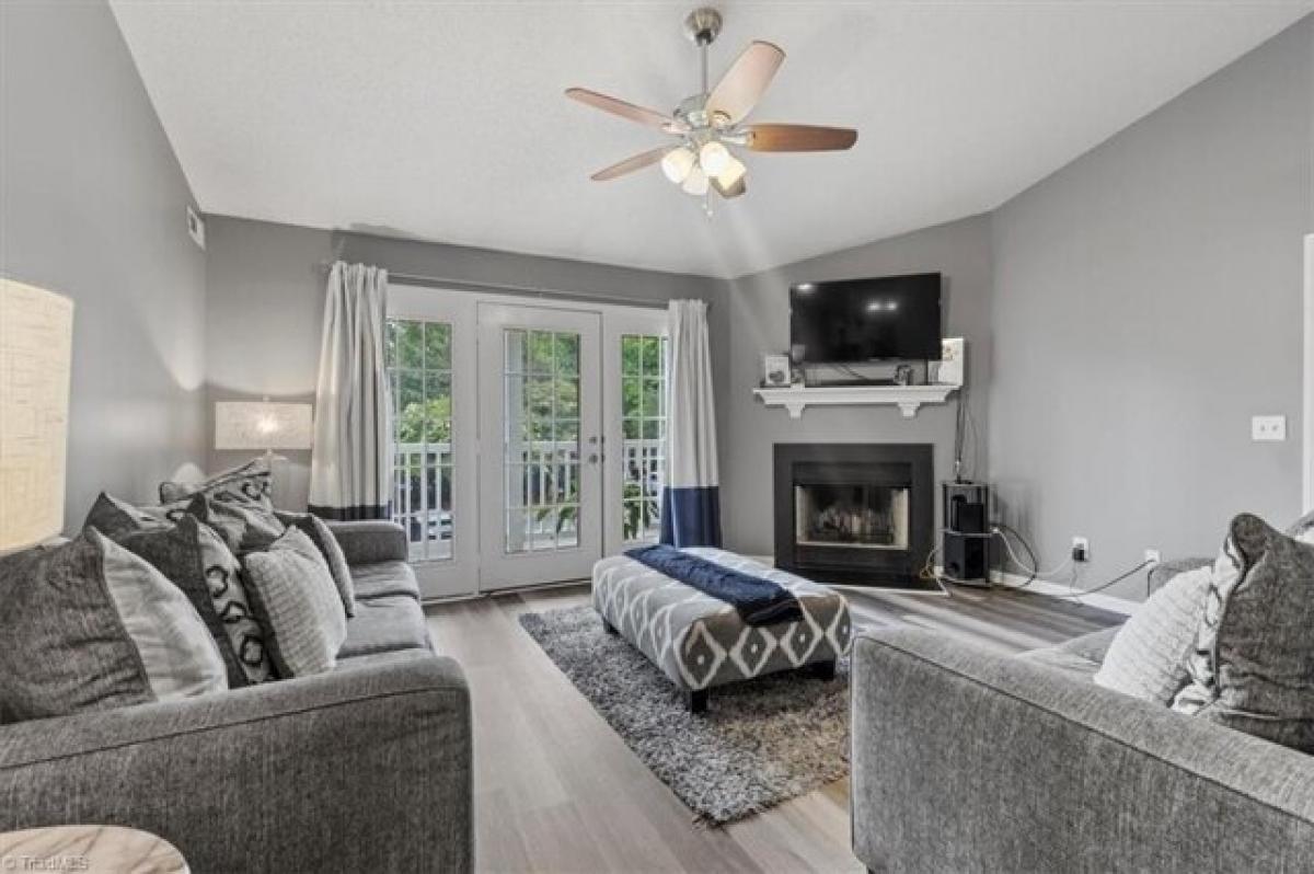 Picture of Home For Sale in Greensboro, North Carolina, United States