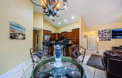 Home For Sale in Tarpon Springs, Florida