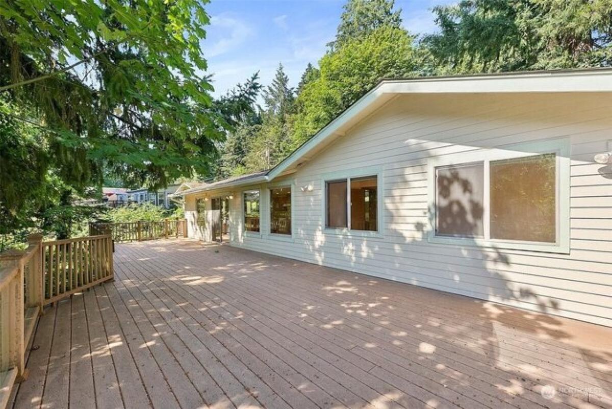 Picture of Home For Sale in Olympia, Washington, United States