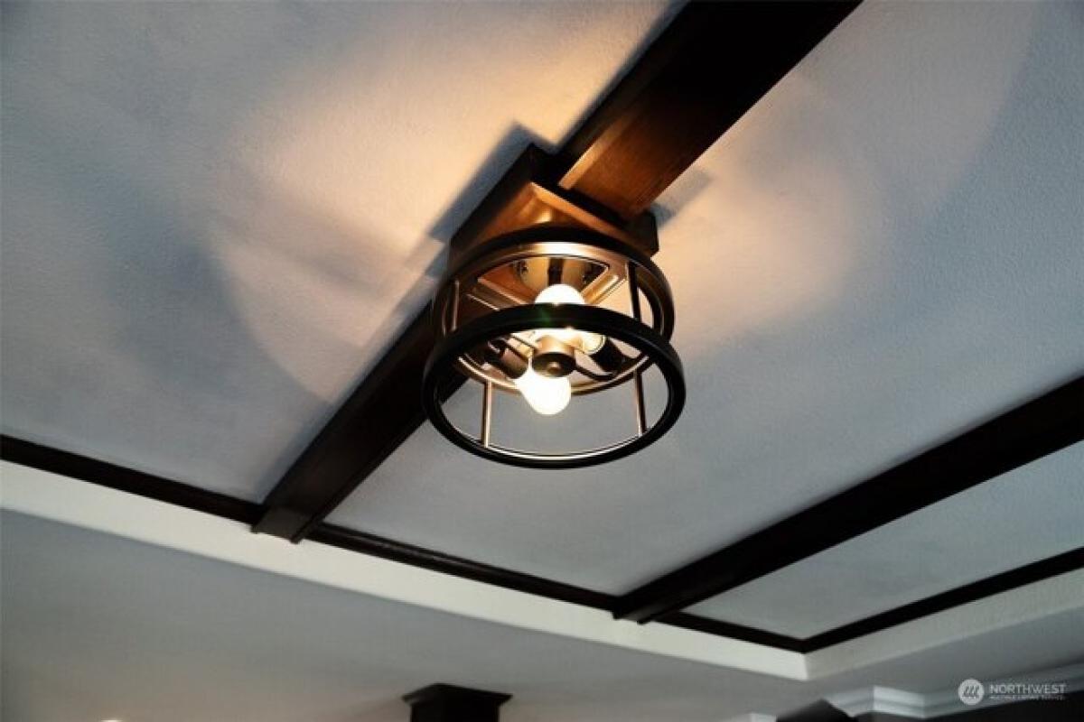 Picture of Home For Sale in Gig Harbor, Washington, United States