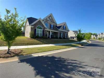 Home For Sale in Fort Mill, South Carolina