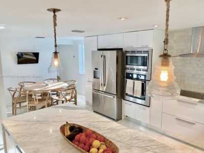 Home For Rent in Key Biscayne, Florida