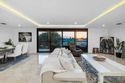 Home For Sale in Wellington, Florida