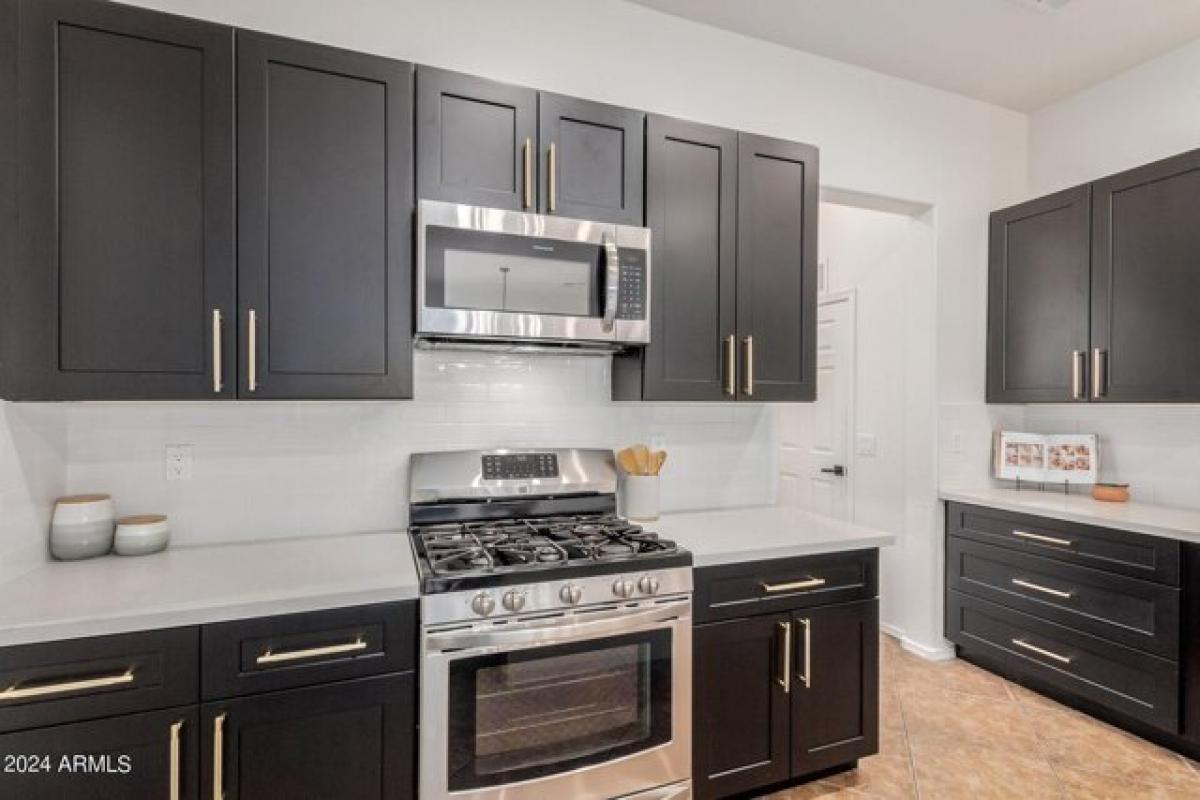 Picture of Home For Sale in Goodyear, Arizona, United States