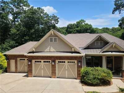 Home For Sale in Woodstock, Georgia