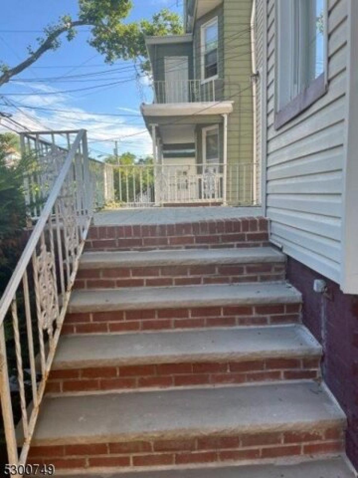 Picture of Home For Rent in Newark, New Jersey, United States