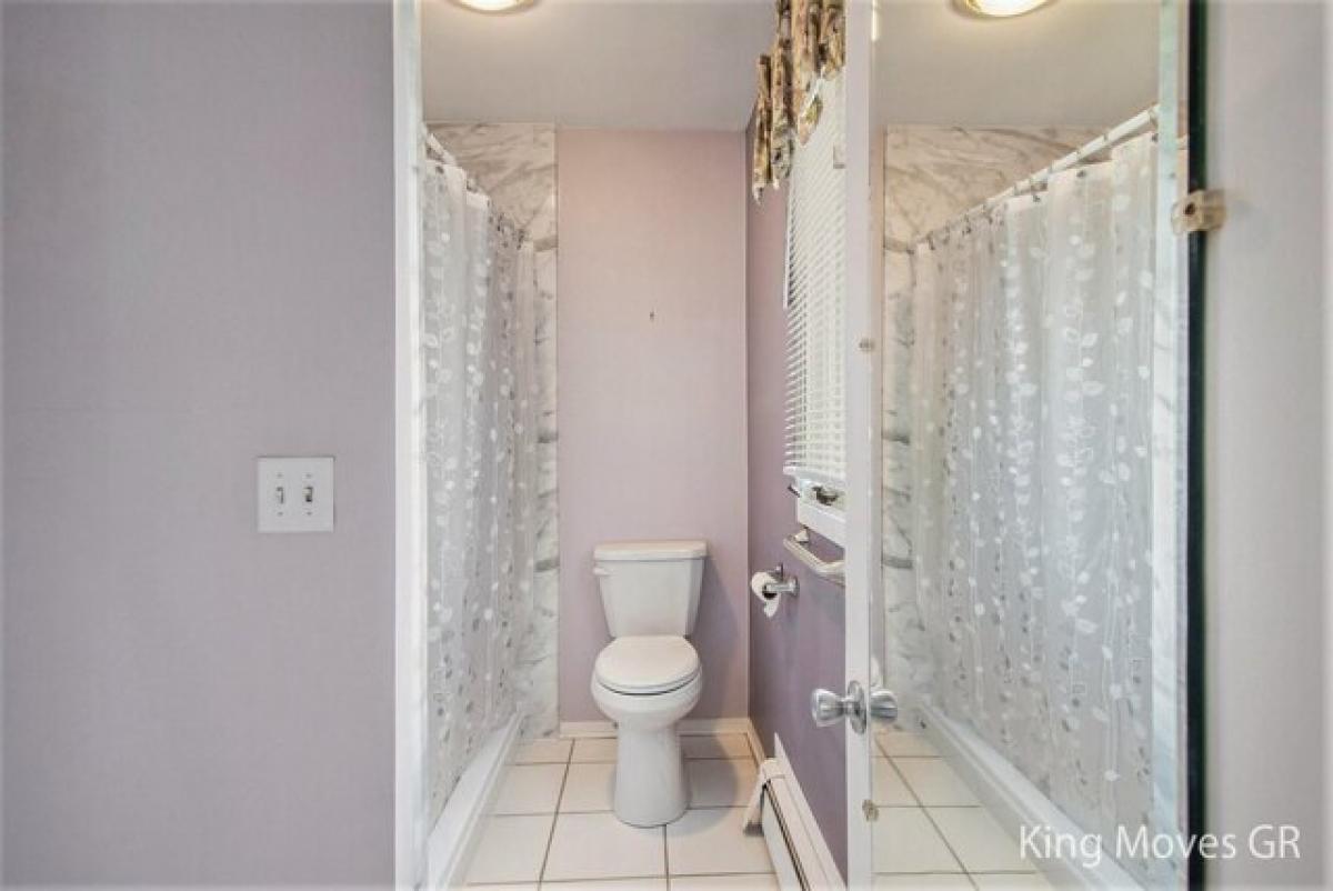 Picture of Home For Sale in Grand Rapids, Michigan, United States