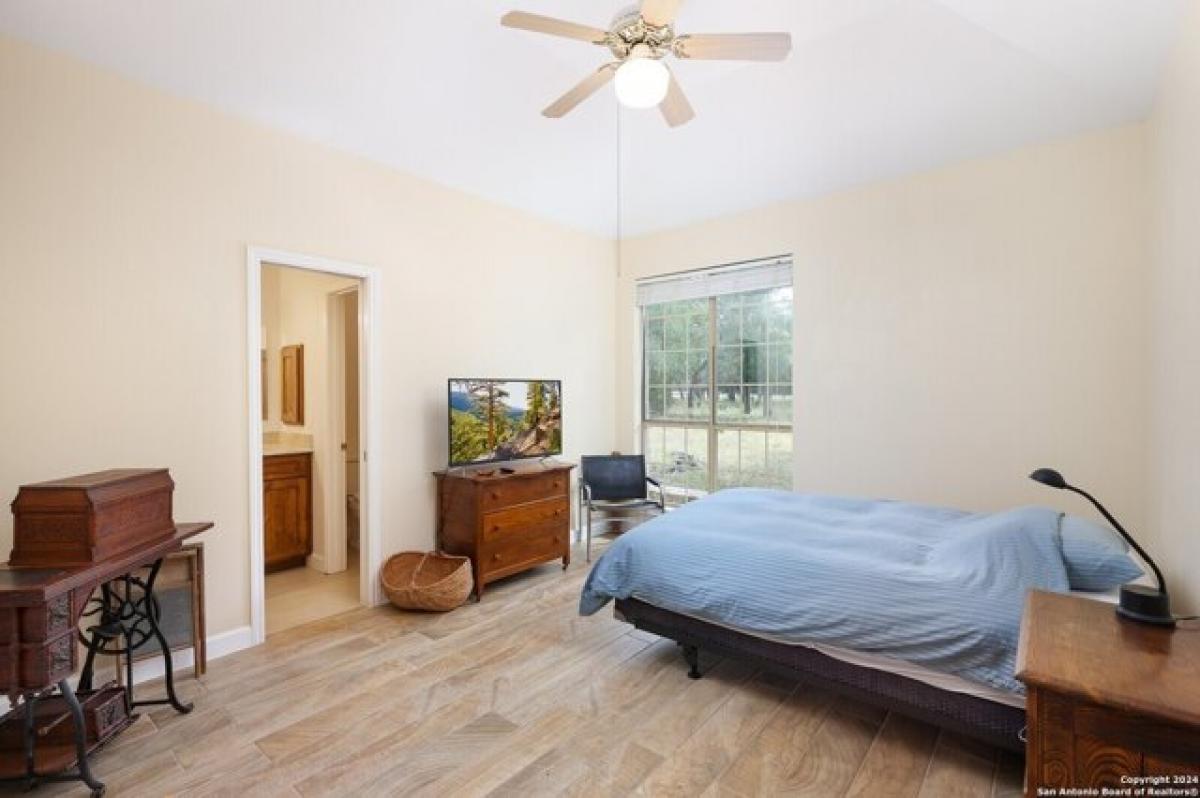 Picture of Home For Sale in Boerne, Texas, United States