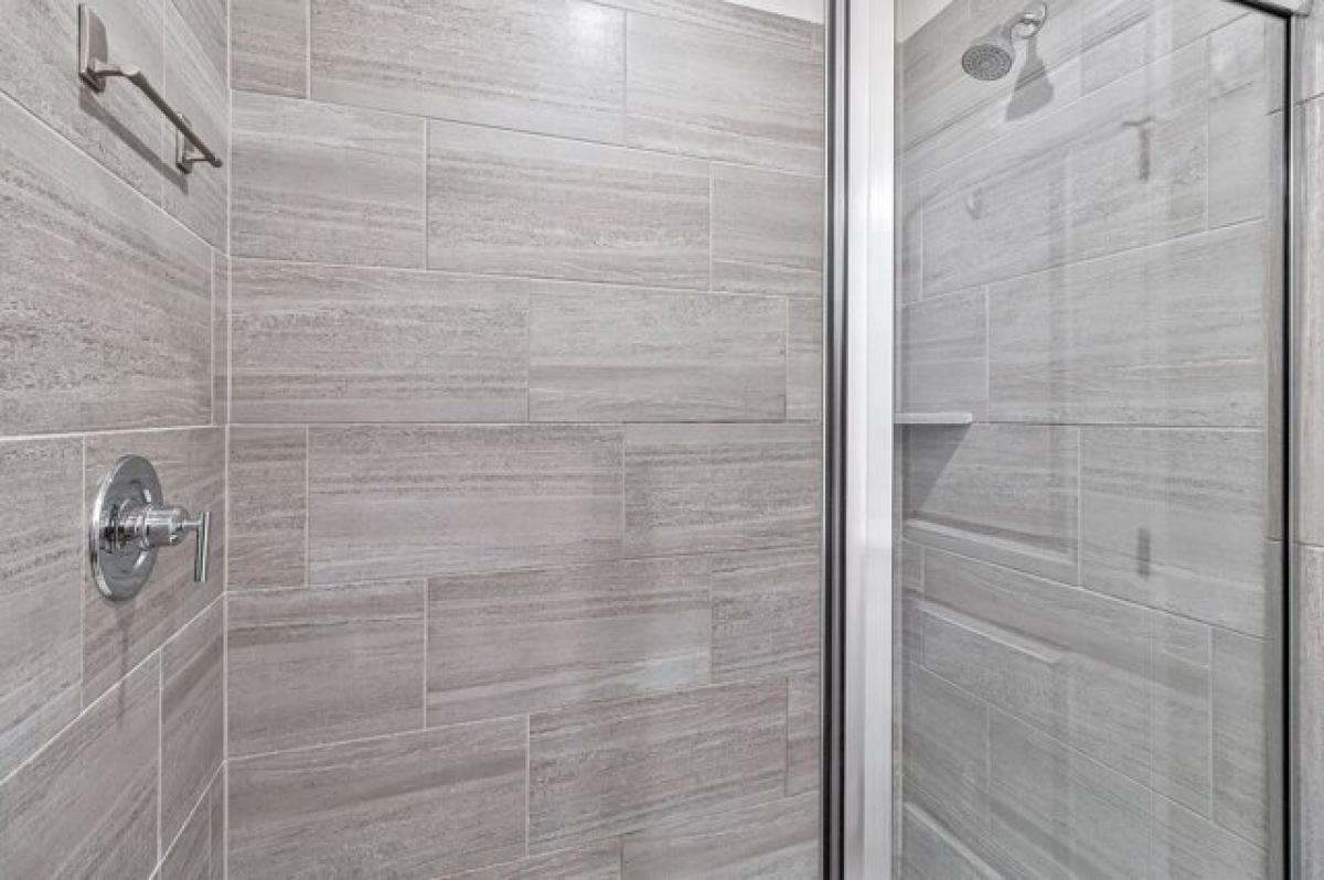 Picture of Home For Sale in Lebanon, Tennessee, United States