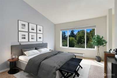 Home For Sale in Bothell, Washington