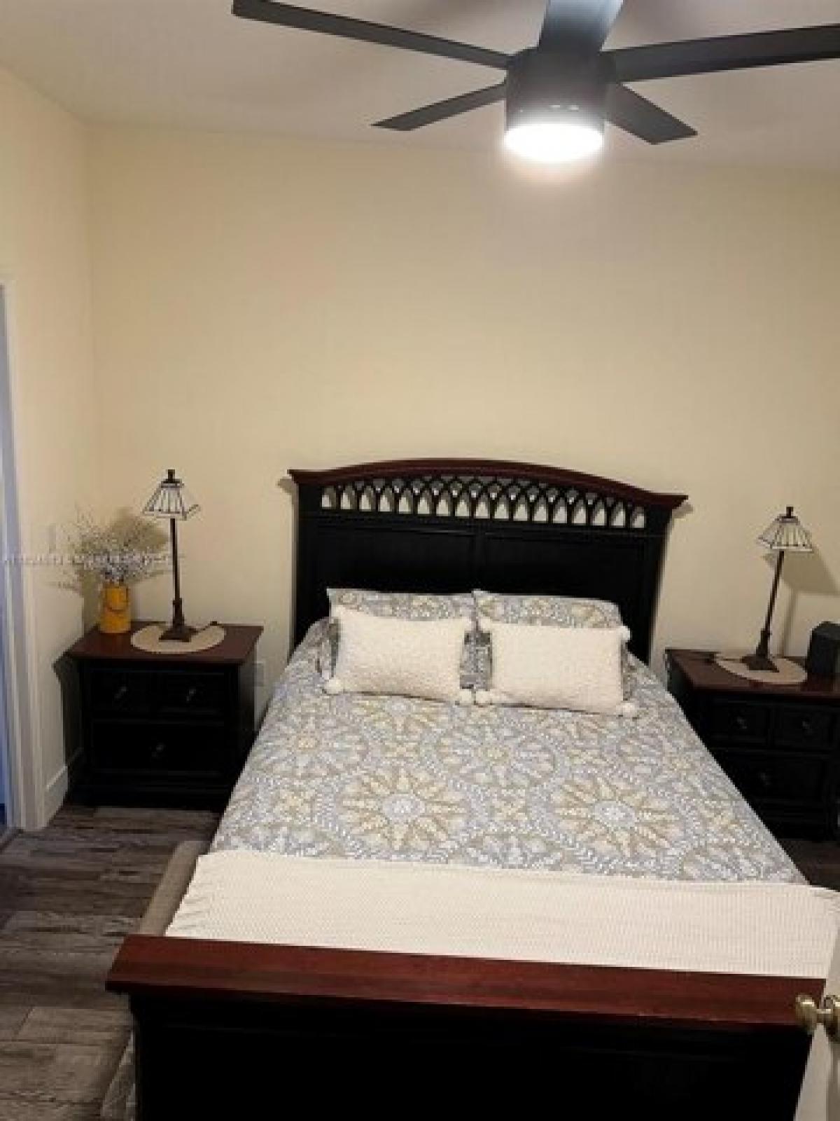 Picture of Home For Sale in Pembroke Pines, Florida, United States