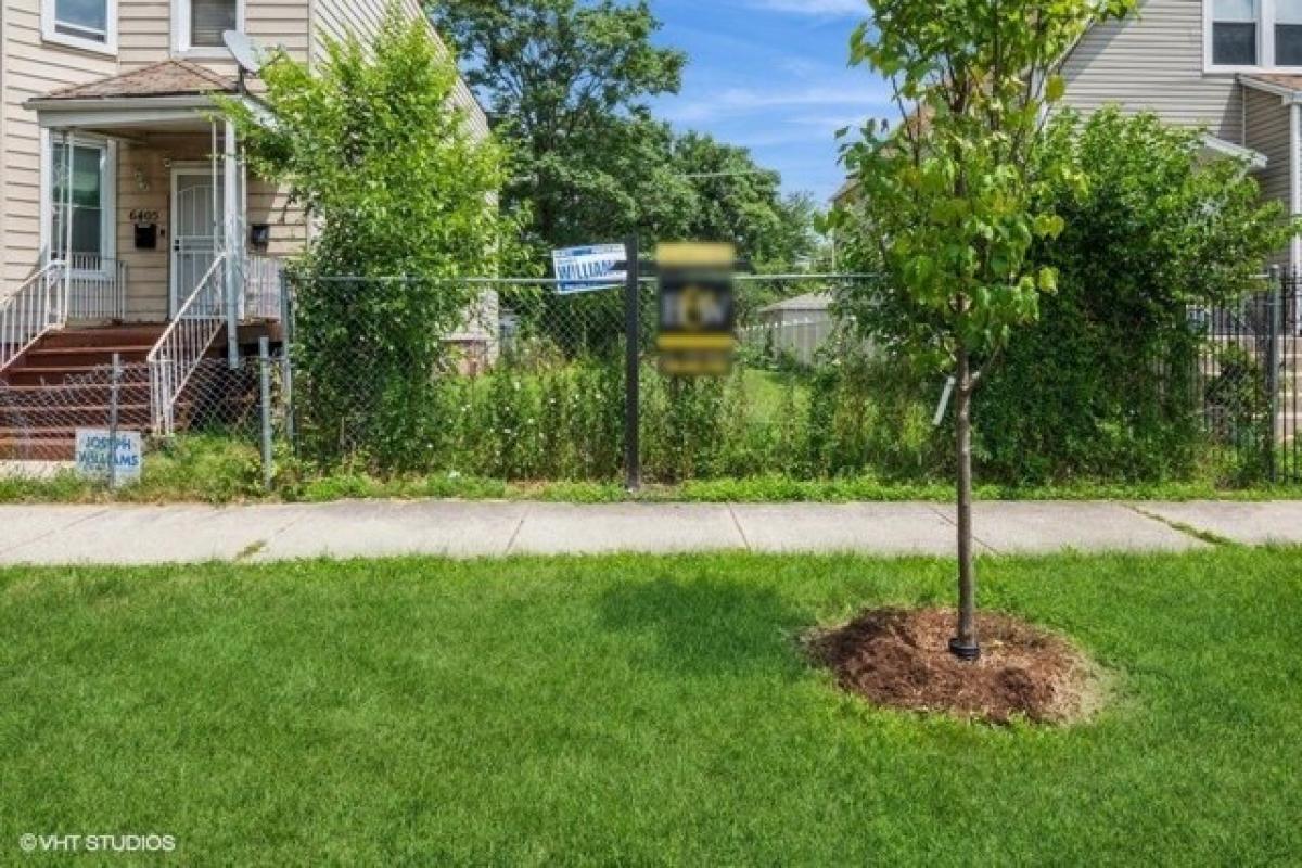 Picture of Residential Land For Sale in Chicago, Illinois, United States