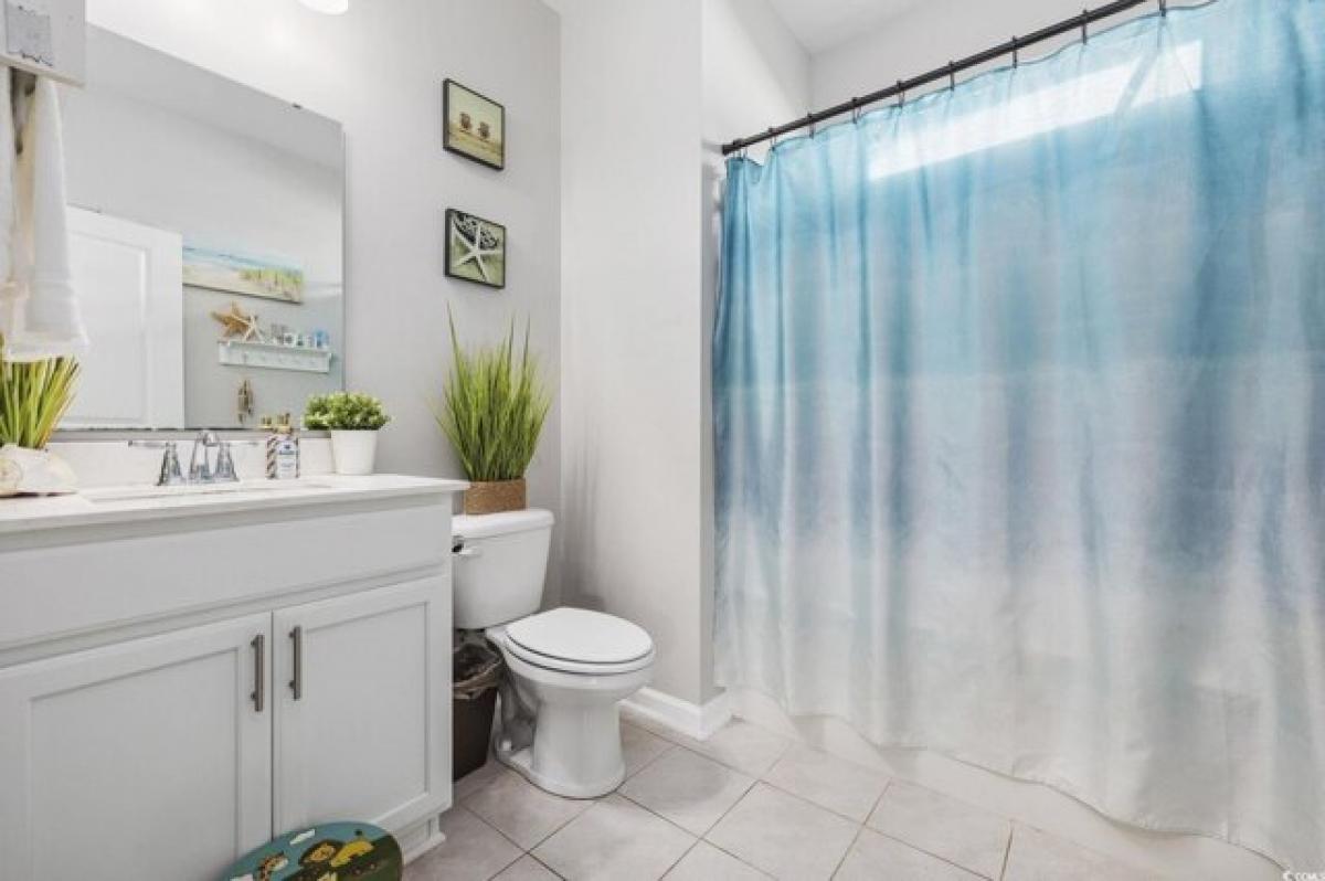 Picture of Home For Sale in Surfside Beach, South Carolina, United States