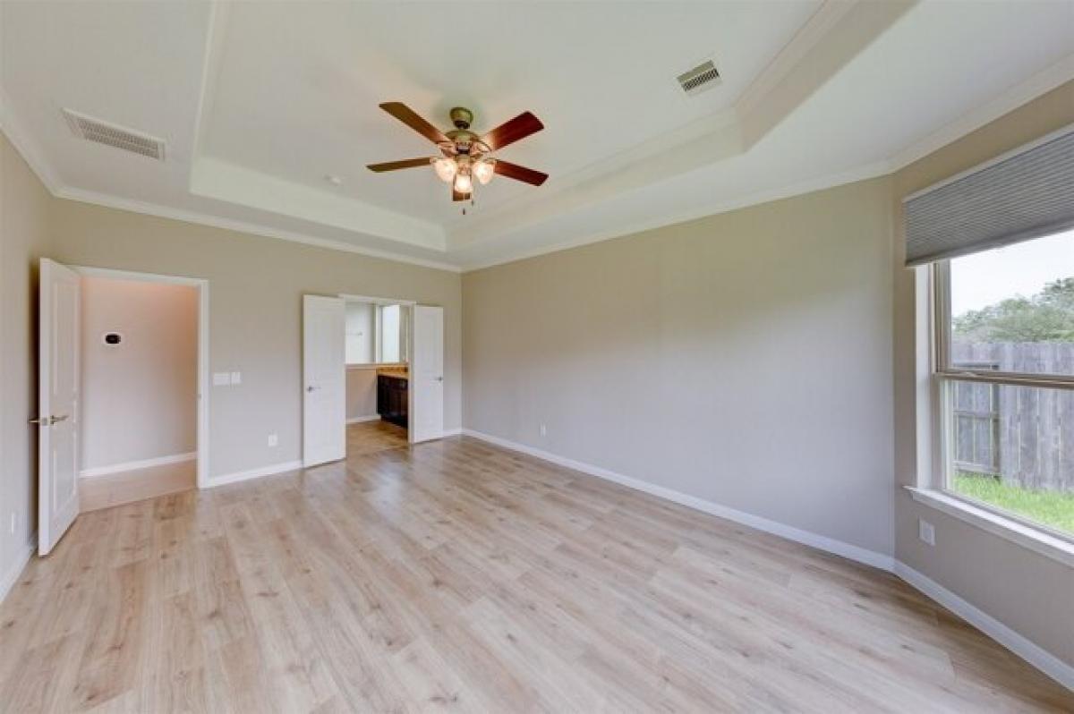 Picture of Home For Sale in Pearland, Texas, United States