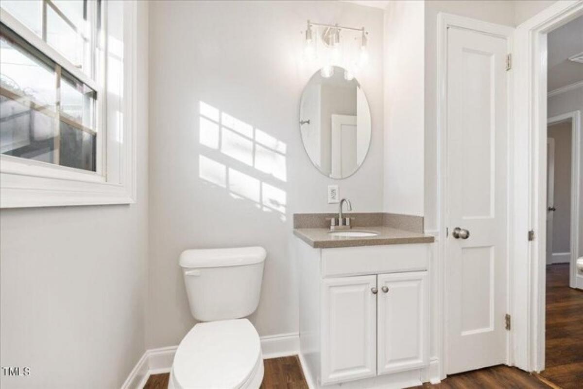 Picture of Home For Sale in Durham, North Carolina, United States