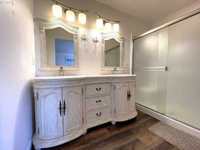 Home For Sale in Brookings, Oregon