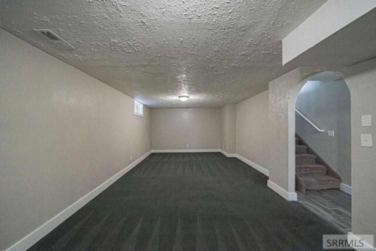 Picture of Home For Sale in Idaho Falls, Idaho, United States