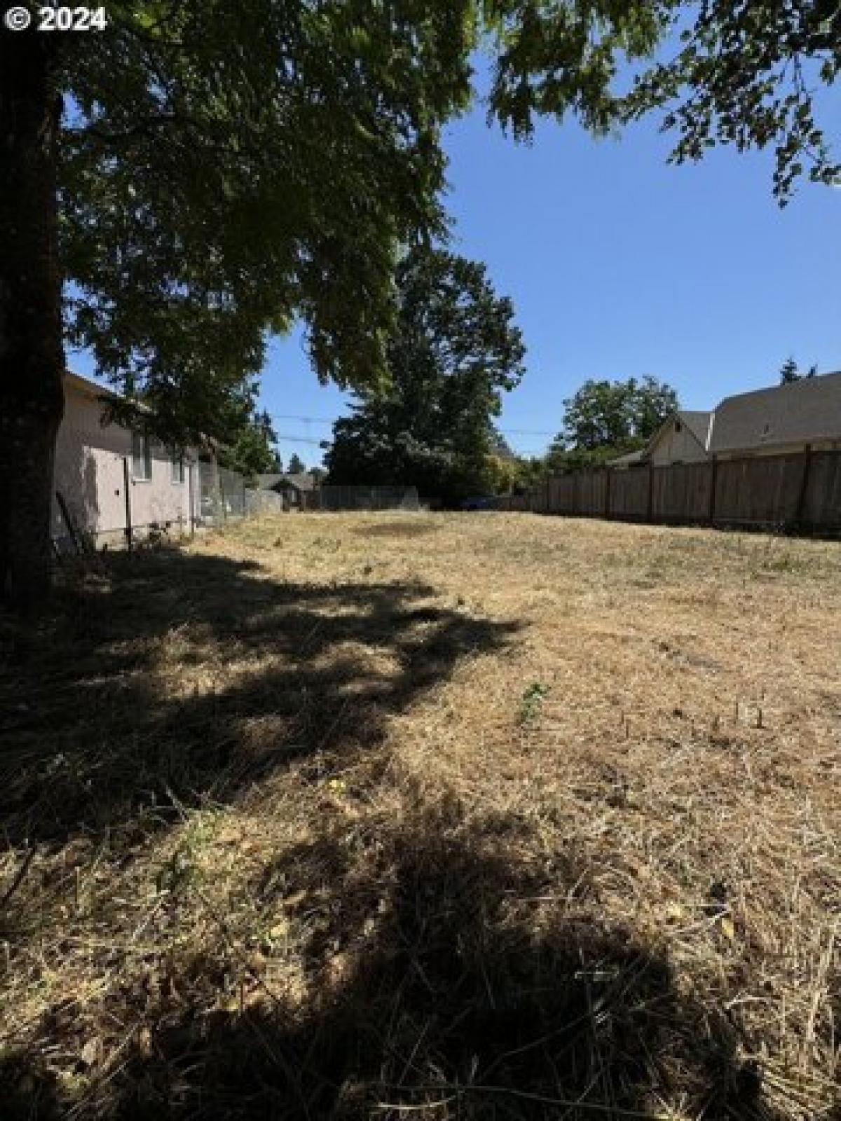 Picture of Residential Land For Sale in Portland, Oregon, United States