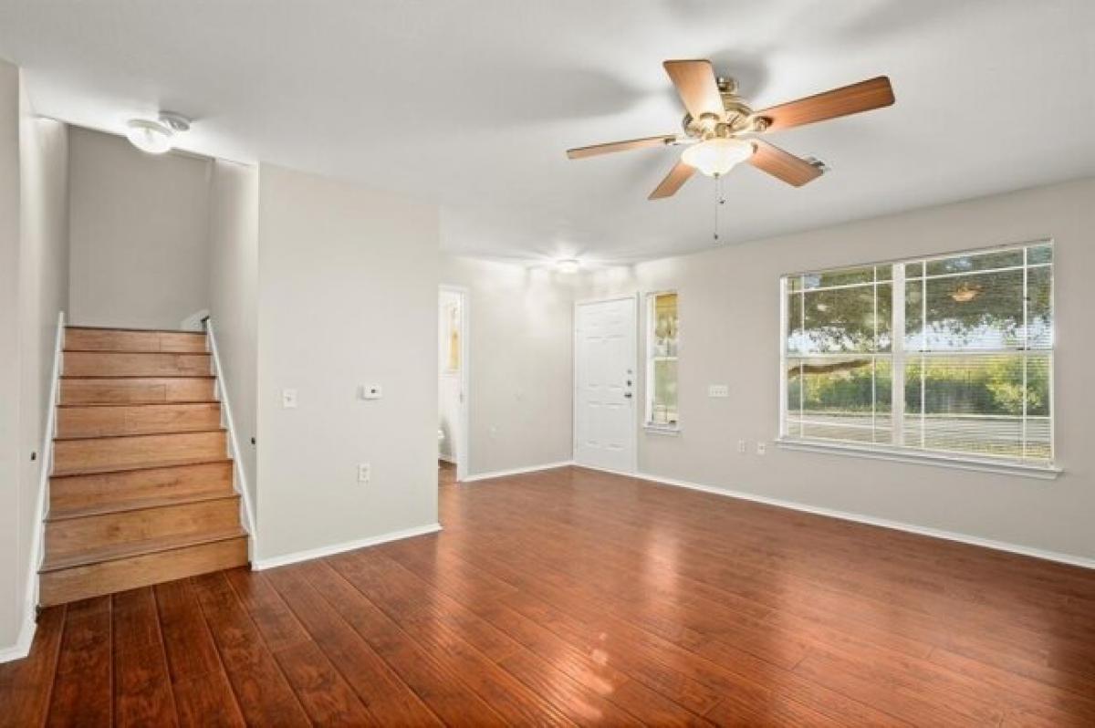 Picture of Home For Sale in Manor, Texas, United States