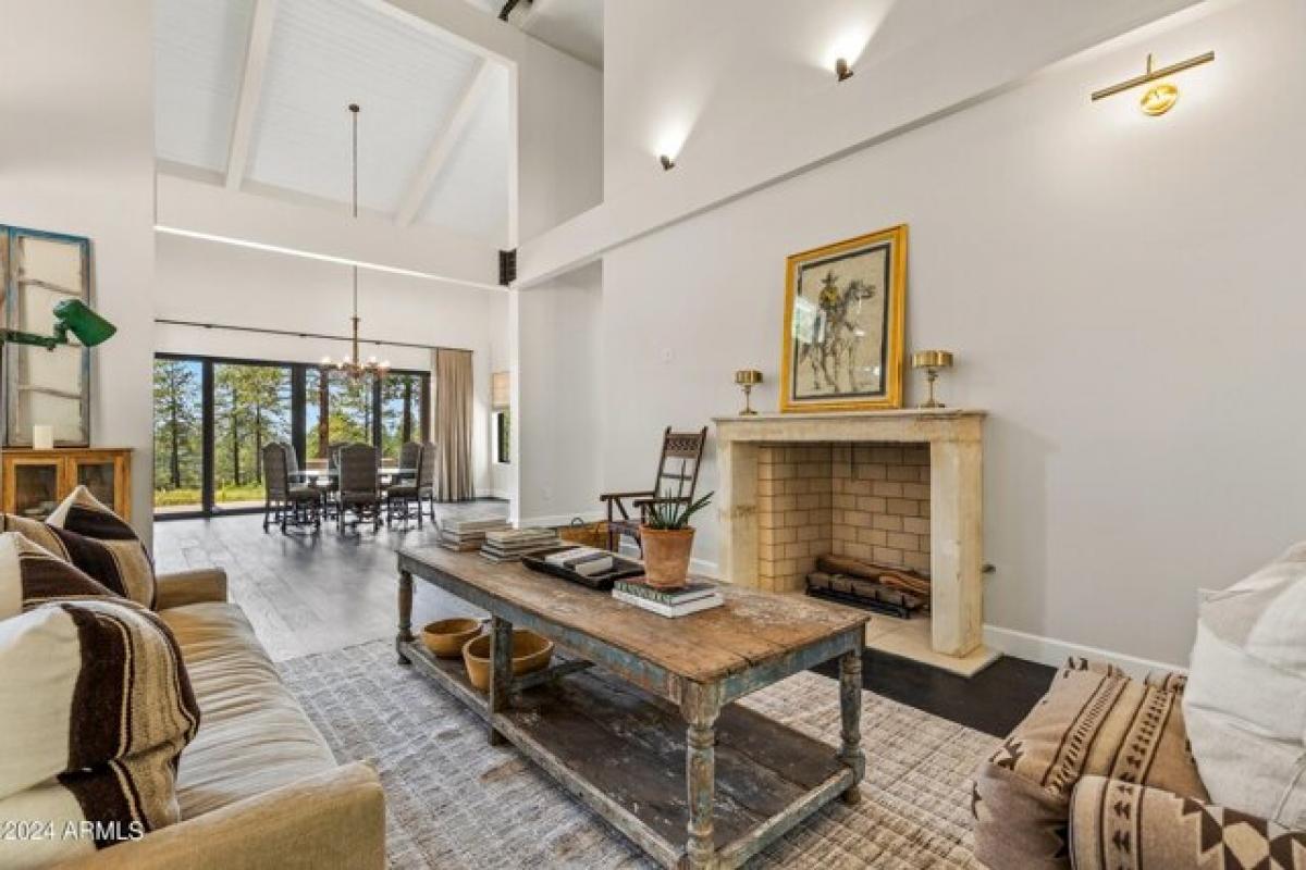 Picture of Home For Sale in Flagstaff, Arizona, United States