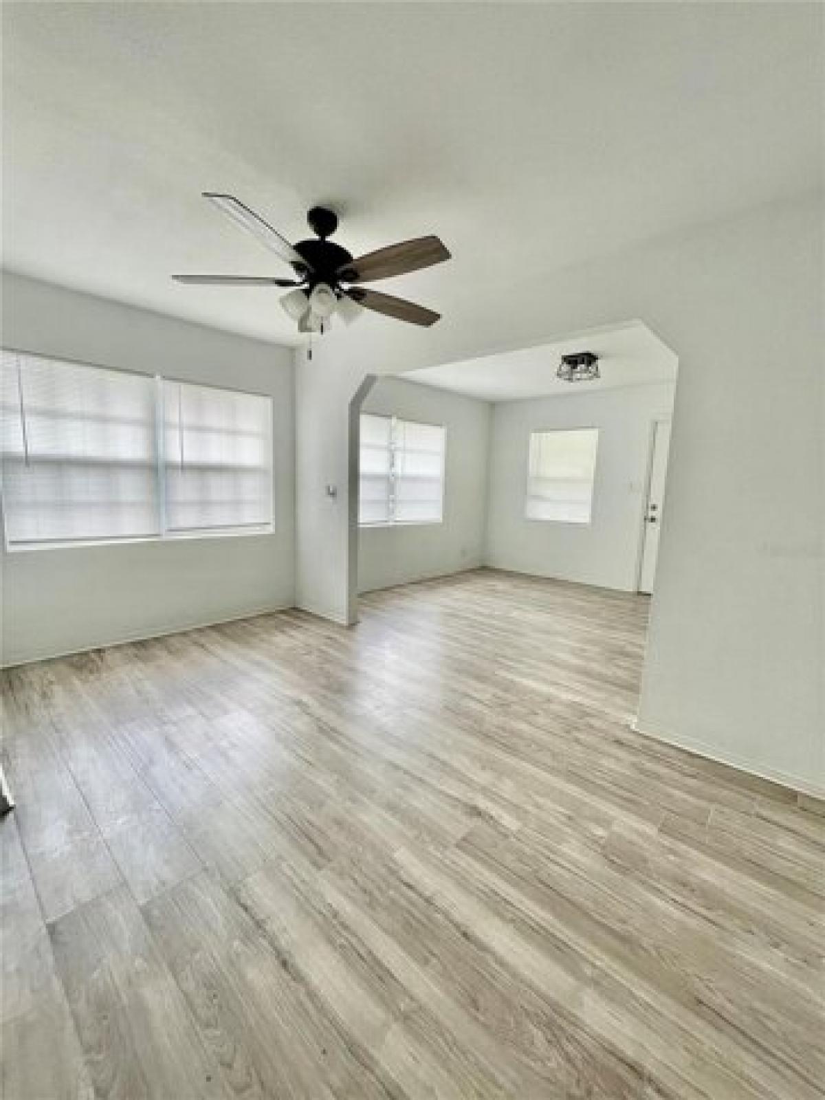 Picture of Home For Sale in Brooksville, Florida, United States