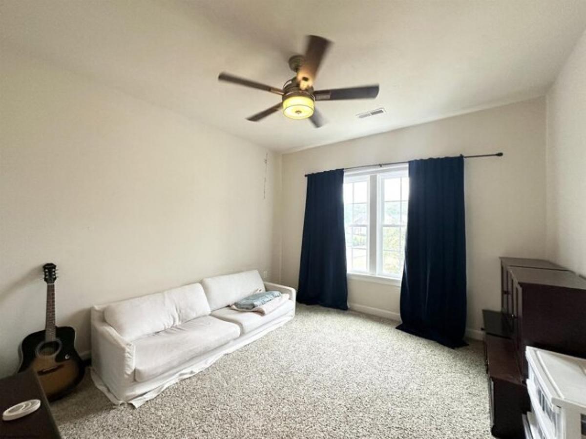 Picture of Home For Sale in Morgantown, West Virginia, United States