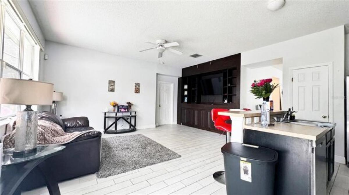 Picture of Home For Sale in Clermont, Florida, United States