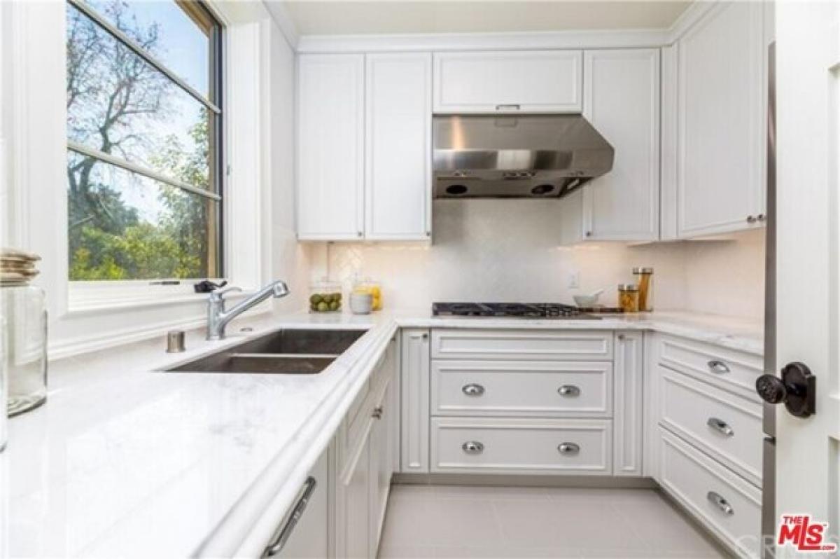 Picture of Home For Sale in Pasadena, California, United States