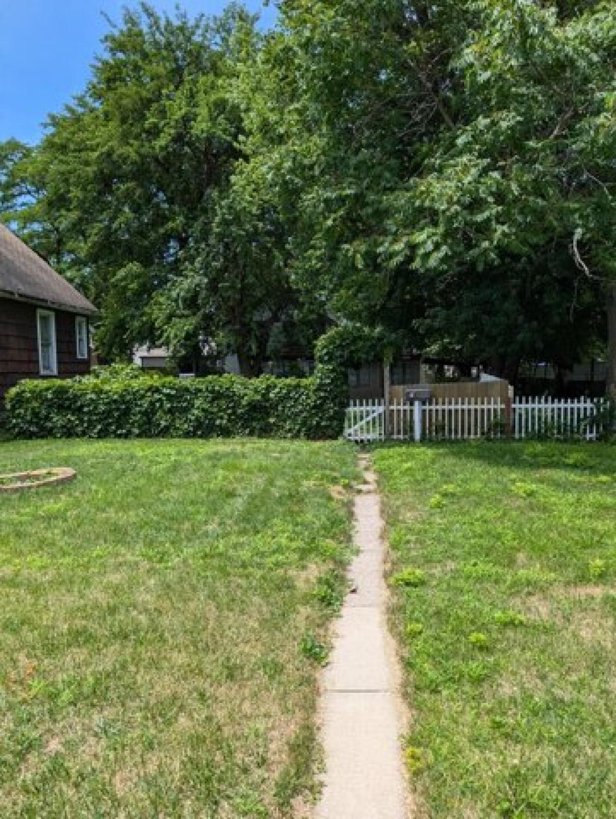 Picture of Home For Sale in Hammond, Indiana, United States