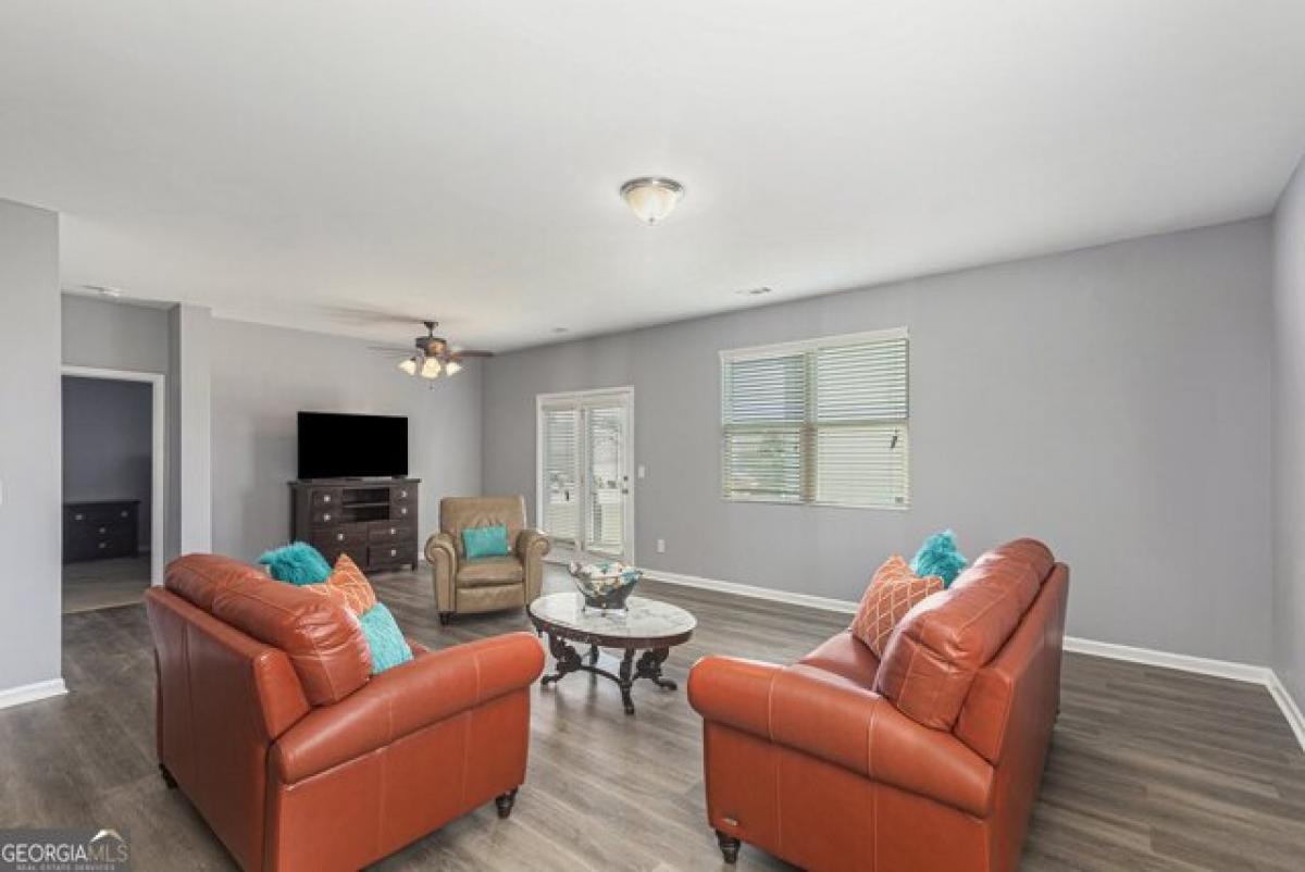 Picture of Home For Sale in Hampton, Georgia, United States