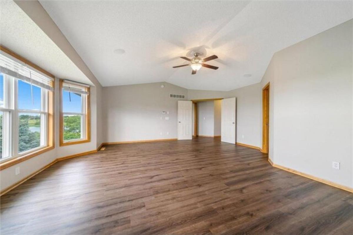 Picture of Home For Sale in Brooklyn Park, Minnesota, United States