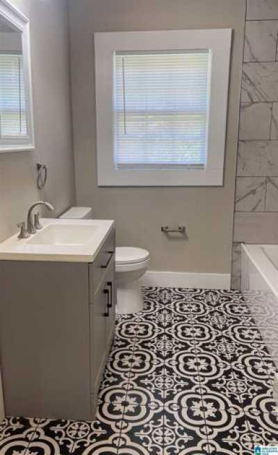 Home For Sale in Gadsden, Alabama