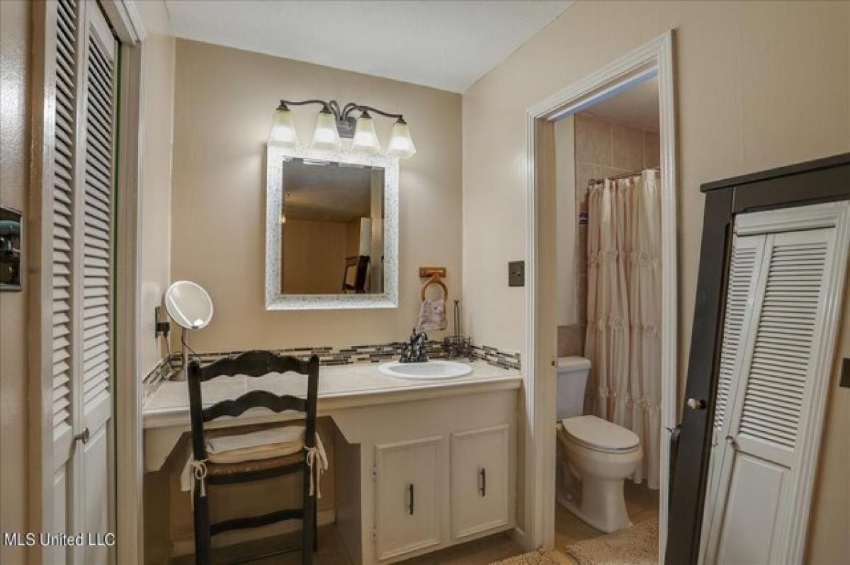 Picture of Home For Sale in Jackson, Mississippi, United States