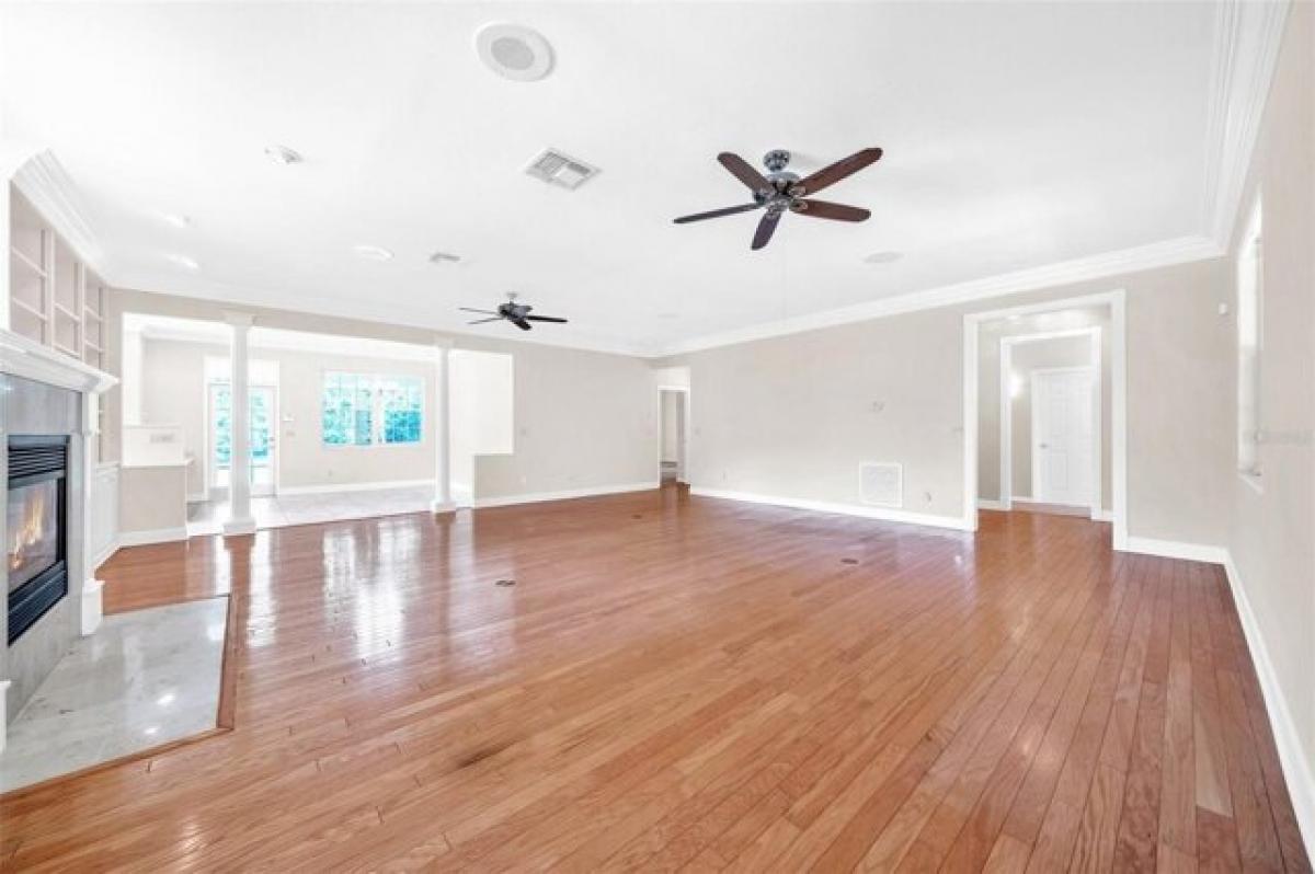 Picture of Home For Sale in Deland, Florida, United States