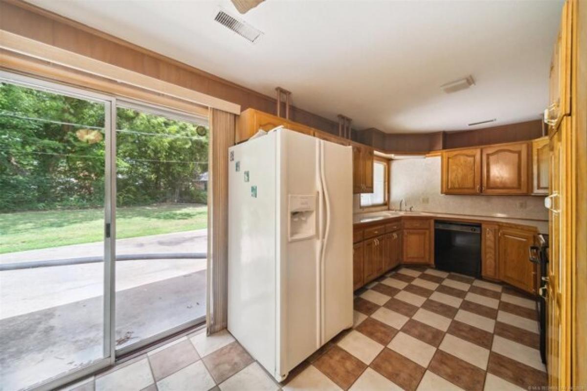 Picture of Home For Sale in Muskogee, Oklahoma, United States