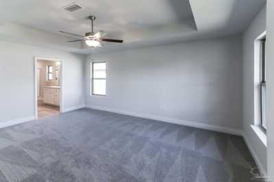 Home For Sale in Milton, Florida