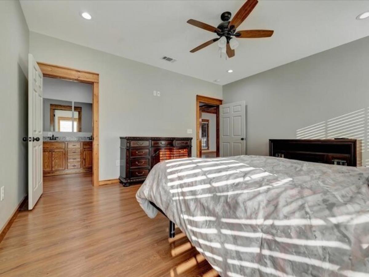 Picture of Home For Sale in Lufkin, Texas, United States