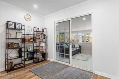 Home For Sale in Ocean Springs, Mississippi