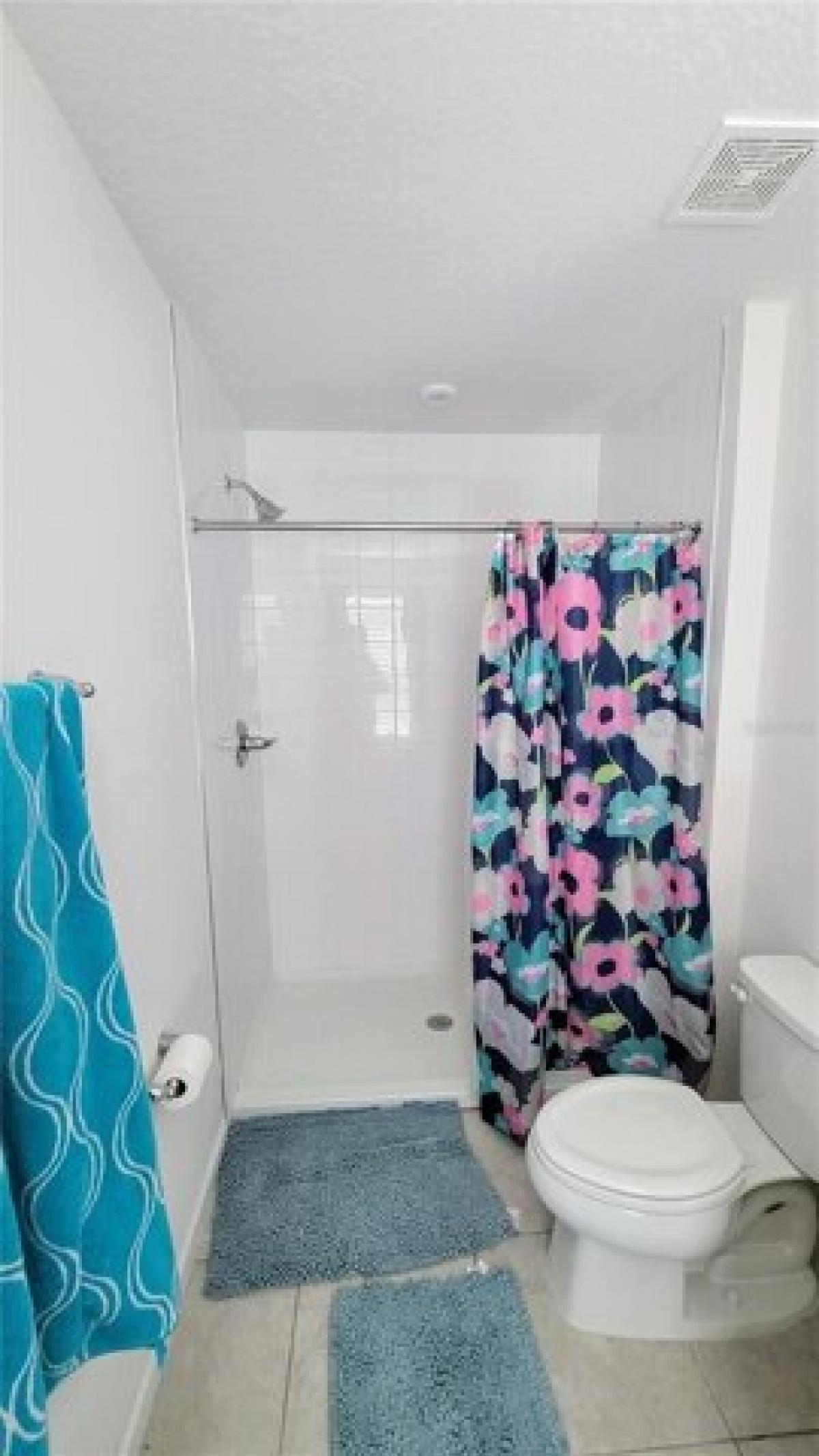 Picture of Home For Sale in Zephyrhills, Florida, United States