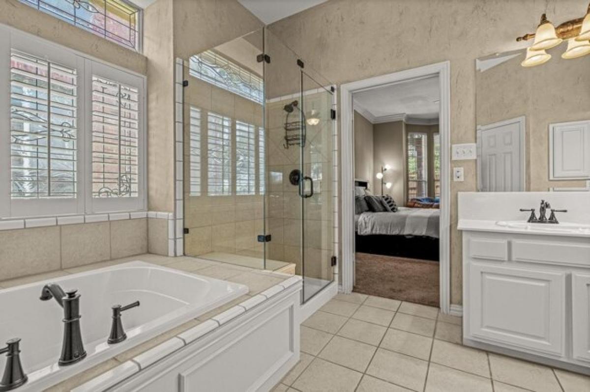 Picture of Home For Sale in Allen, Texas, United States